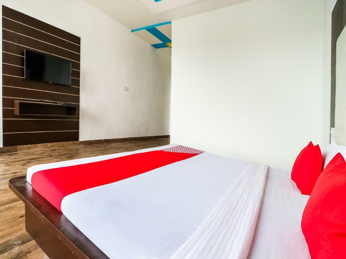Oyo 47630 Grand Villa Moga Экстерьер фото